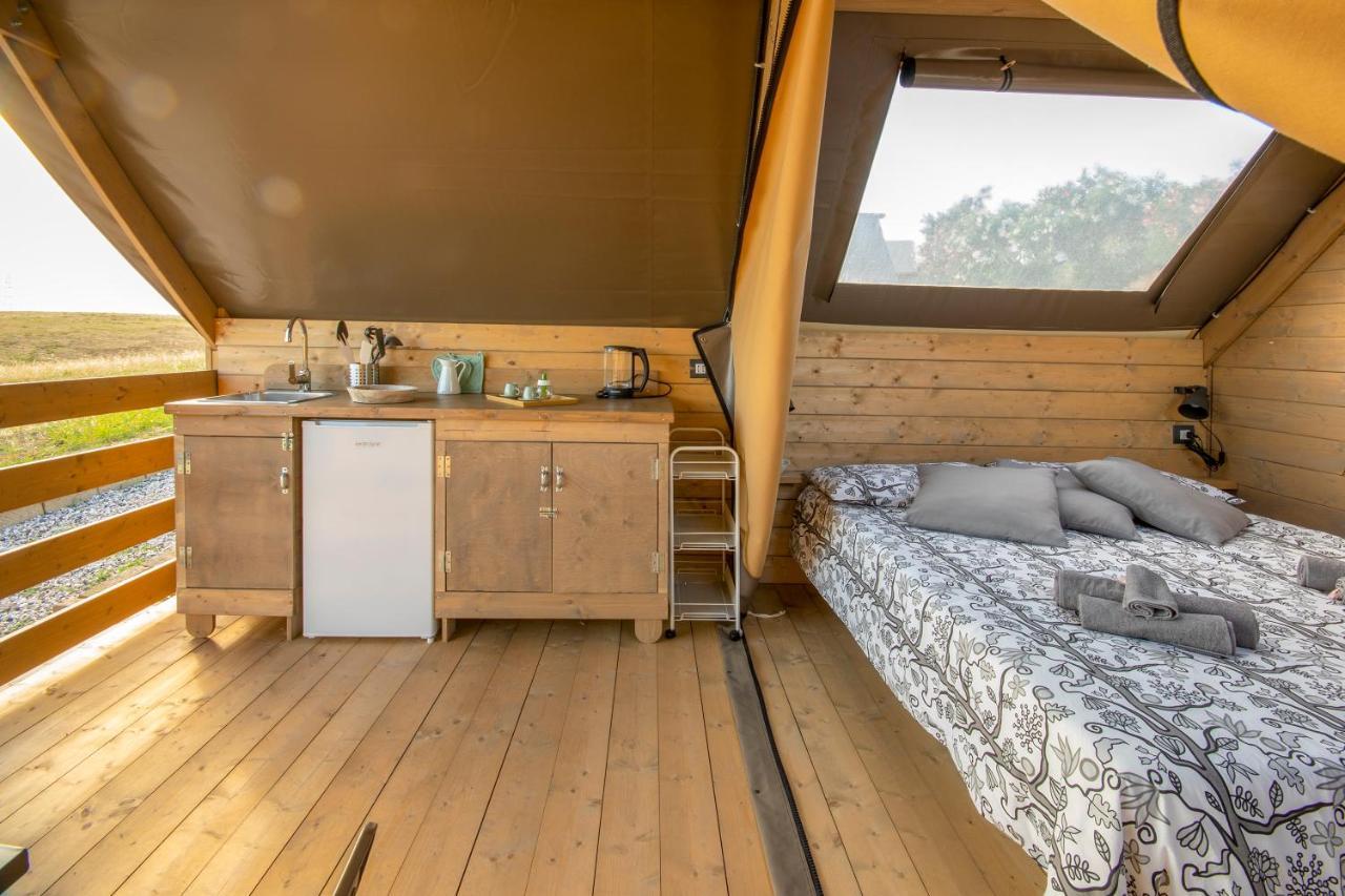 מלון ריפרבלה Glamping Debbiare מראה חיצוני תמונה
