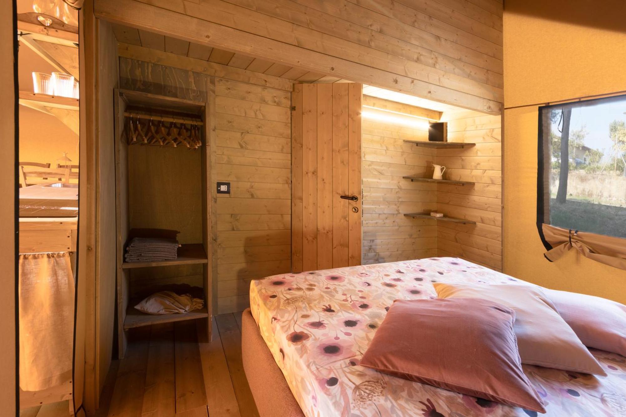 מלון ריפרבלה Glamping Debbiare מראה חיצוני תמונה