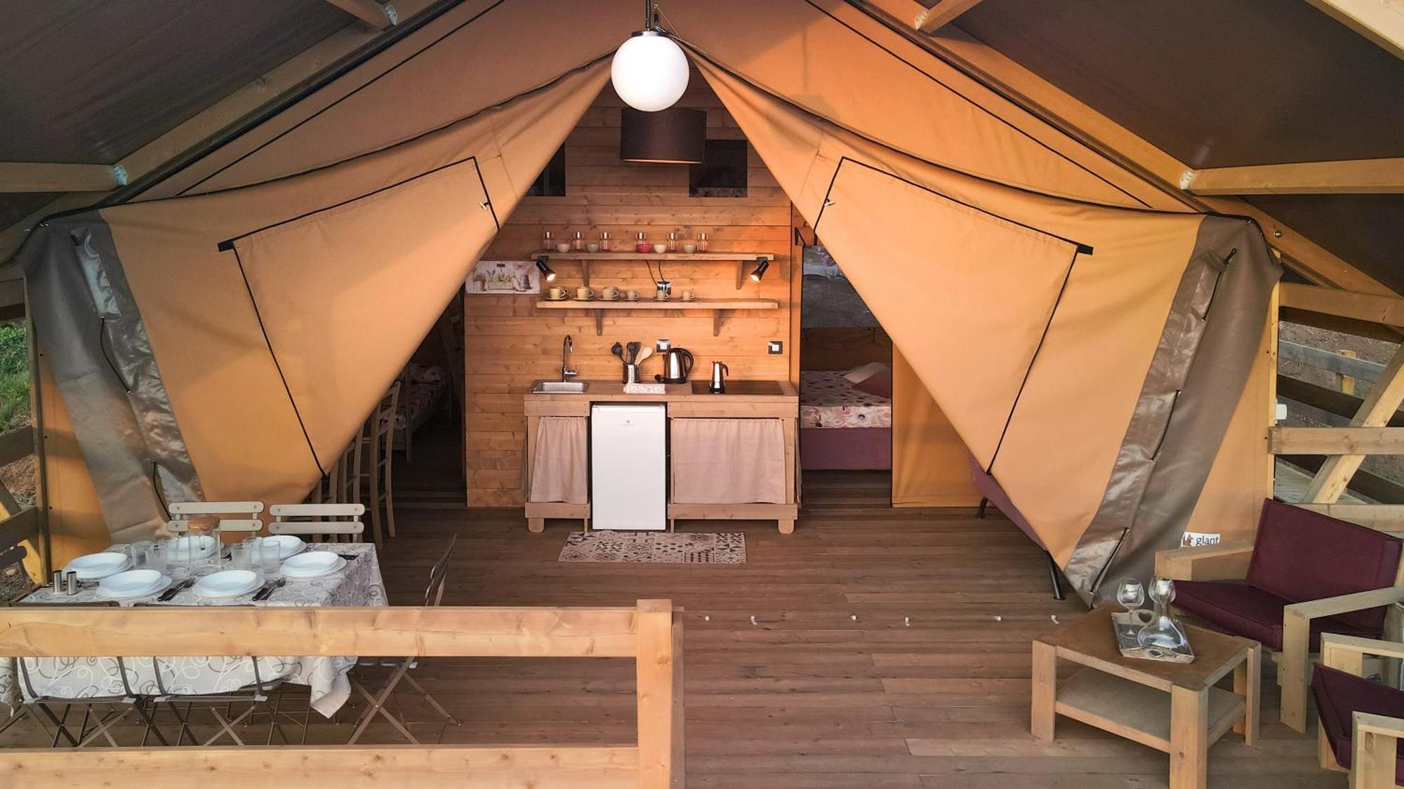 מלון ריפרבלה Glamping Debbiare מראה חיצוני תמונה